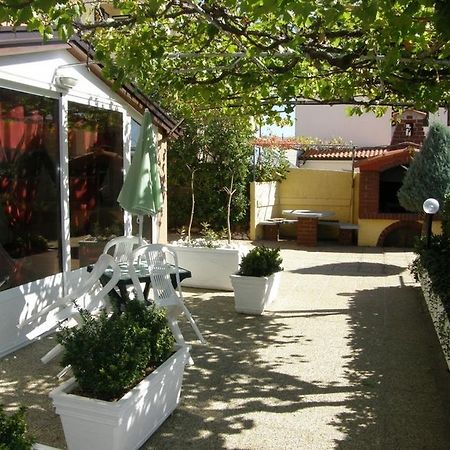 Akvarij - One Bedroom Baška Екстериор снимка